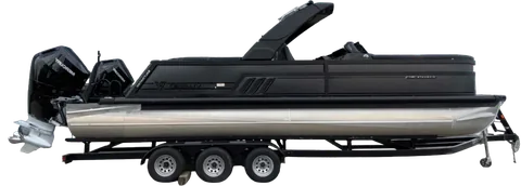 Tritoon boats