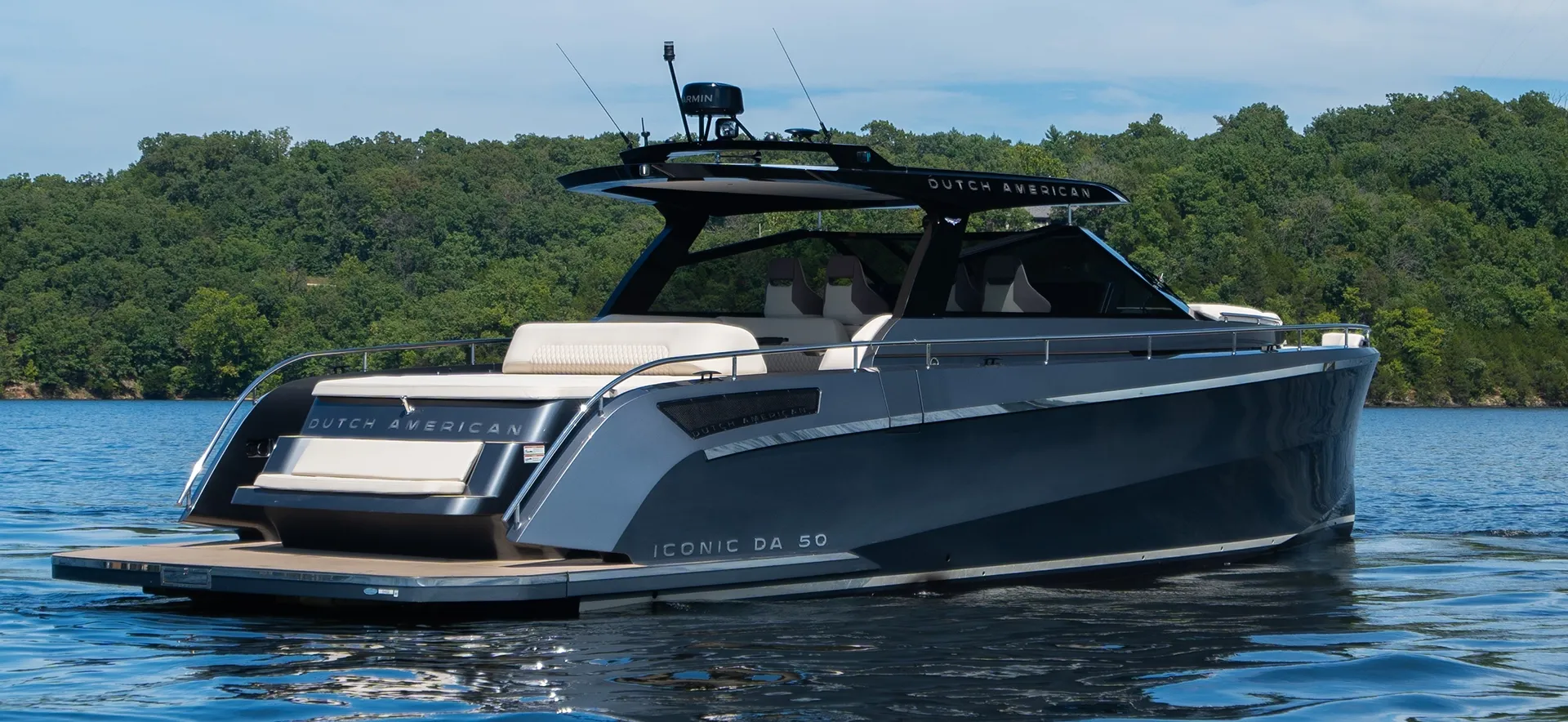 Dutch-American-Iconic-Boat